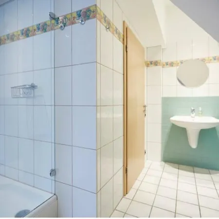 Tannen-apotheke Zwei Ab 5p Mit Drittem Schlafzimmer Und Extra Dusche Wc * Mengerskirchen